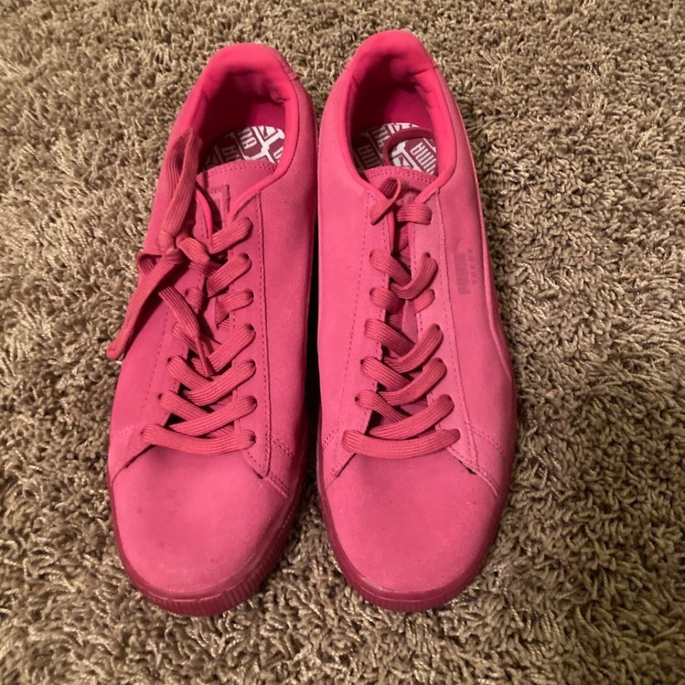 Puma Suede Sneakers